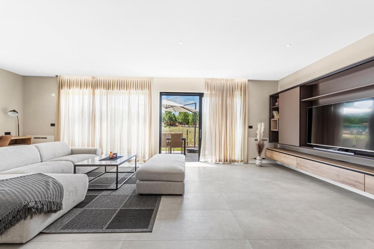 Villa Dafna Porec Ngoại thất bức ảnh